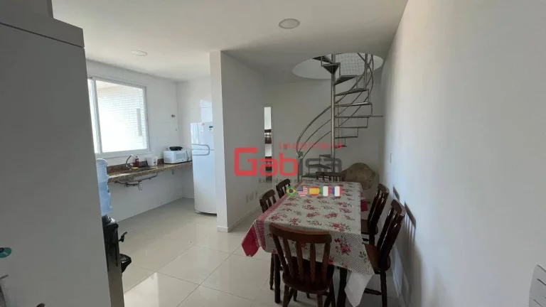 Imagem Cobertura com 3 dormitórios à venda, 220 m² por R$ 1.500.000 - Vila Nova - Cabo Frio/RJ