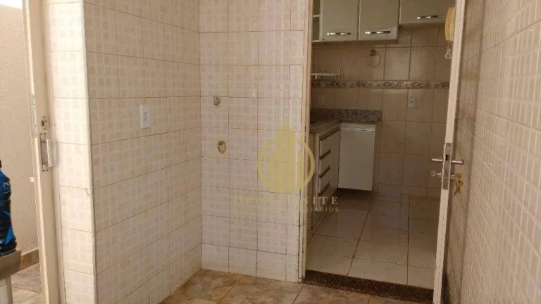 Imagem Casa com 3 dormitórios com 1 suíte à venda, 92 m² por R$ 350.000 - Jardim Anhangüera - Ribeirão Preto/SP