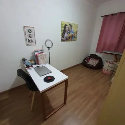 Imagem Sobrado com 2 dormitórios à venda, 63 m² por R$ 370.000,00 - Caxangá - Suzano/SP