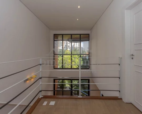 Imagem Maravilhoso apartamento duplex em Pinheiros pronto para morar!