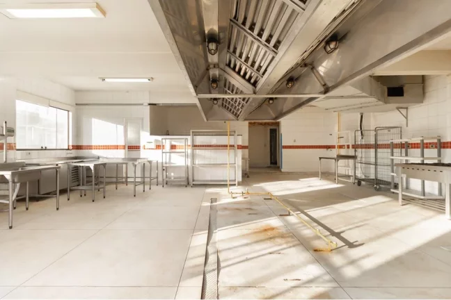 Imagem PRÉDIO COMERCIAL À VENDA EM PIRITUBA – 450M² – 3 ANDARES