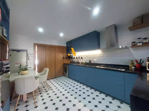 Imagem SANTA MONICA TOWN HOUSE - LINDA CASA ENTRAR E MORAR 3 QUARTOS