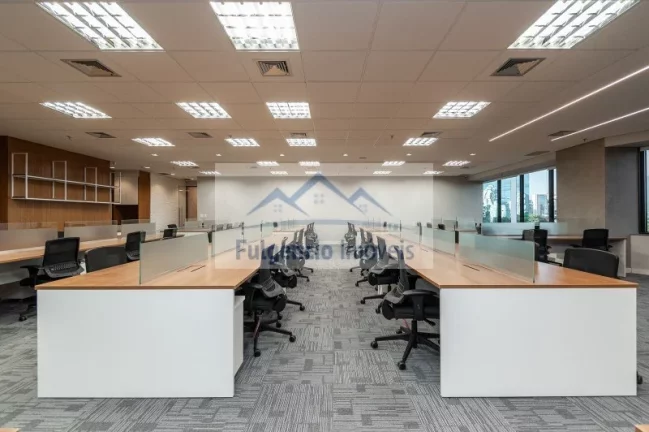 Imagem Sala Comercial de Alto Padrão na Cidade Monções: 3 salas, 15 vagas, 461m².