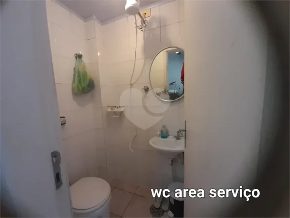 Imagem Apartamento à venda com 3 quartos, sendo 1 suíte, no condomínio Iguaçu, São Paulo - SP
