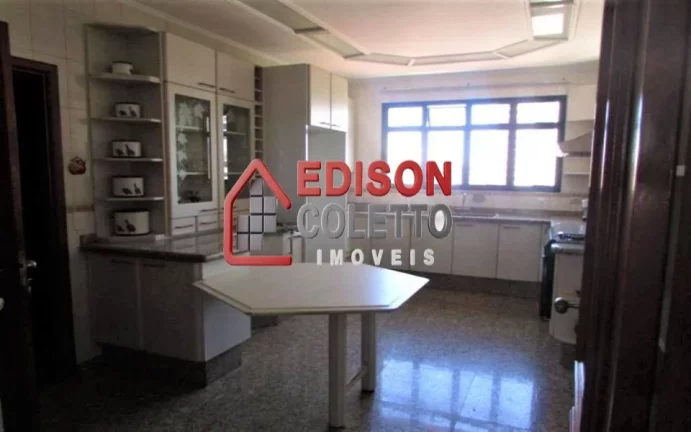 Imagem Espetacular apartamento a venda de 192m², no Edifício Itapema, no Centro de Piracicaba!!