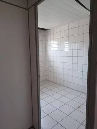 Imagem Galpão à venda, 397 m² por R$ 700.000,00 - Vila Bartira - Itaquaquecetuba/SP
