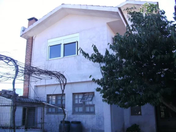 Imagem Casa para Venda em Santa Maria / RS no bairro Pé de Plátano