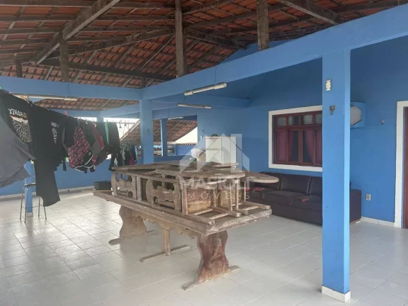 Imagem Casa com 3 dormitórios à venda, 97 m² por R$ 1.000.000 - Ataíde - Vila Velha/ES