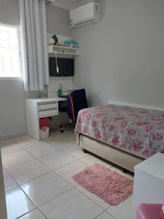 Imagem Casa com 2 dormitórios à venda, 122 m² por R$ 455.000,00 - Parque Senhor do Bonfim - Taubaté/SP