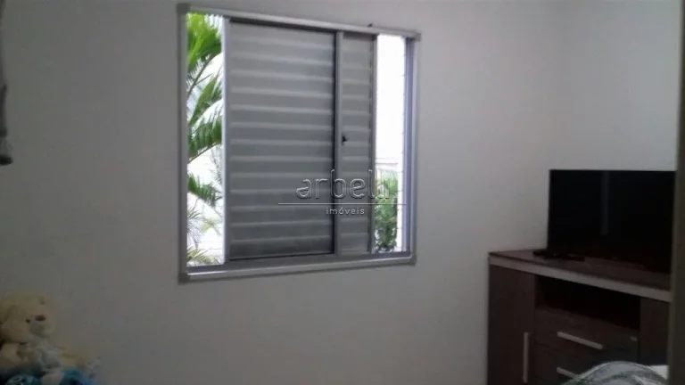 Imagem Apartamento térreo com 48 metros quadrados, com dois quartos com piso em porcelanato e teto rebaixa...
