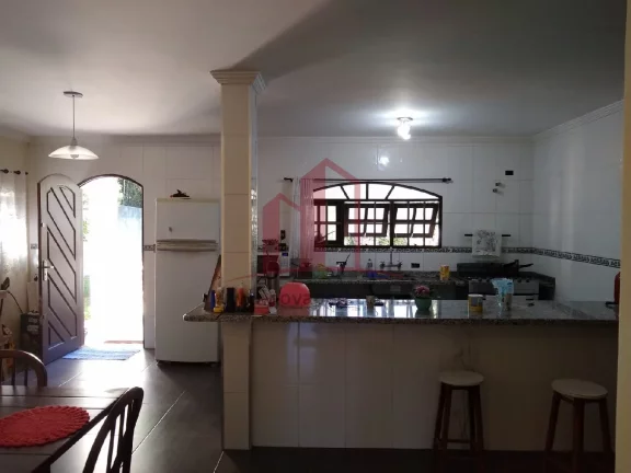 Imagem Imperdível Casa à Venda em Mairiporã-SP, Bairro Caceia: 4 Quartos, 4 Suites, 2 Salas, 319m² Área, 1 Vaga!