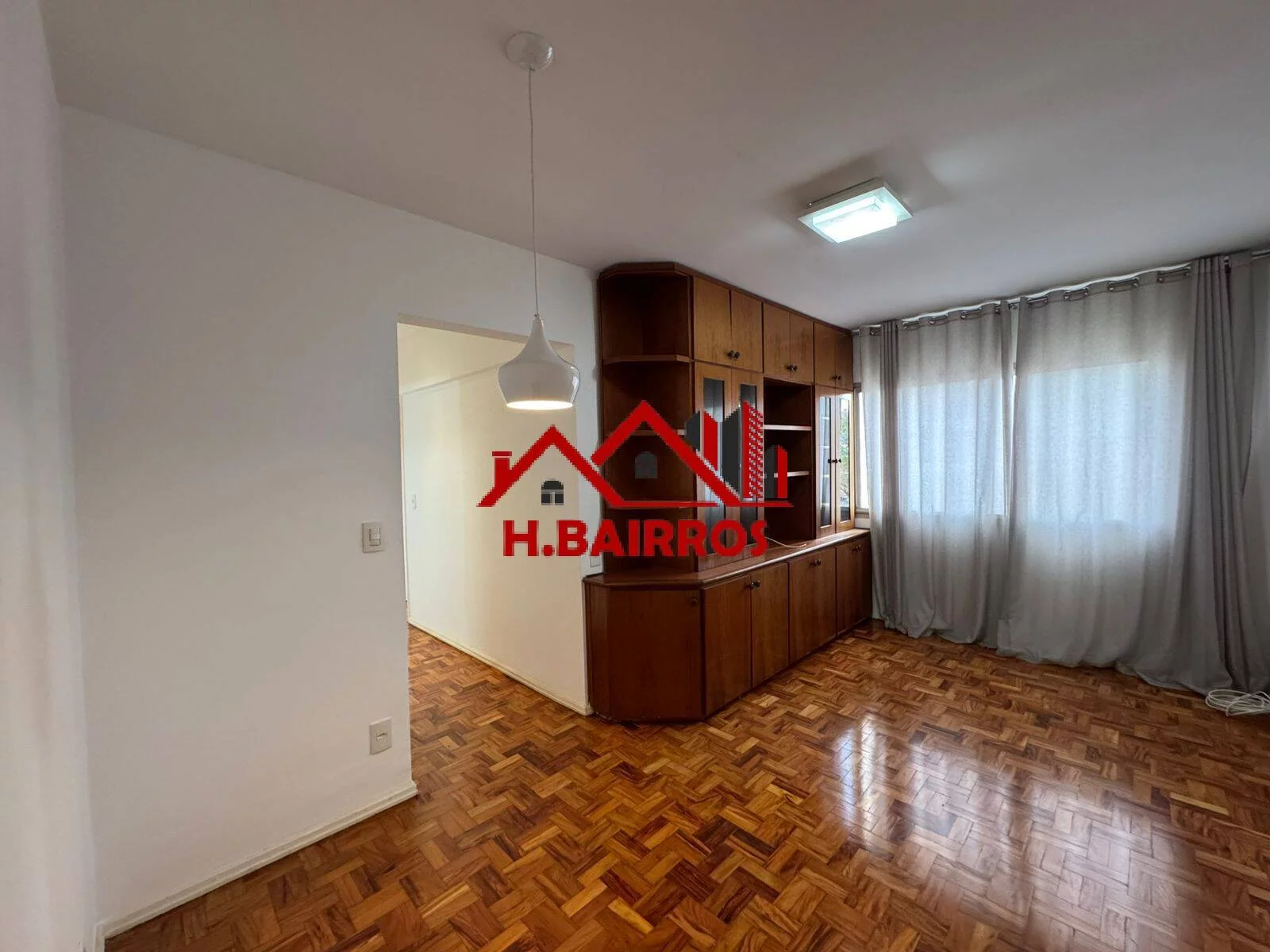 Apartamento 02 dormitórios à Venda Vila Adyana, São Jos?(C) dos Campos/SP