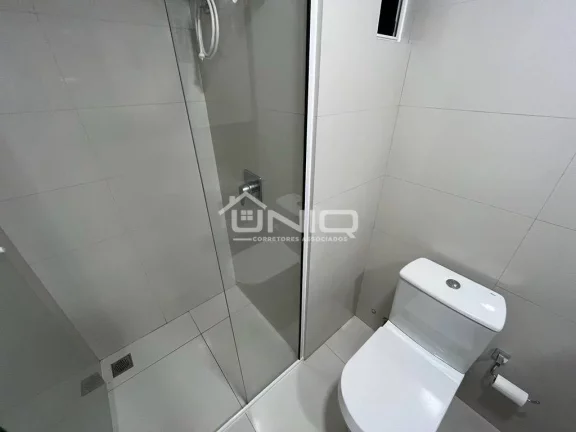 Imagem Apartamento Suíte, 01 Dormitório e 01 Escritório - Centro - Ed Avenida Central