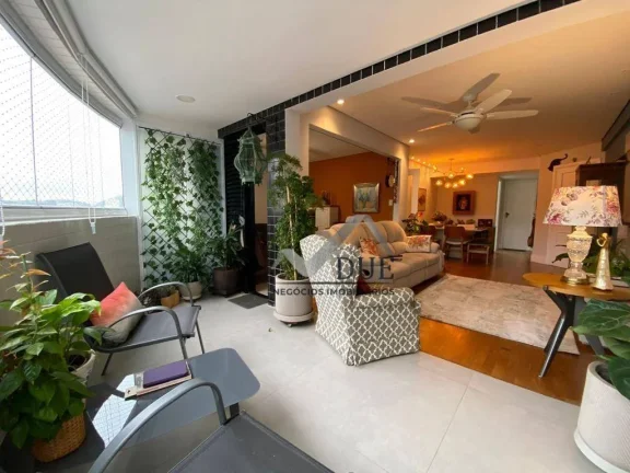 Imagem Apartamento com 3 quantos à venda, 125 m² por R$ 1.300.000 - Pompéia - Santos/SP