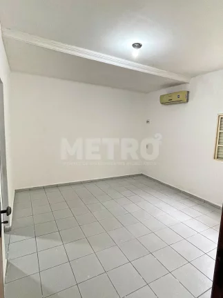 Imagem Casa à venda na Areia Branca com 3 quartos, sendo 1 suíte, PETROLINA - PE