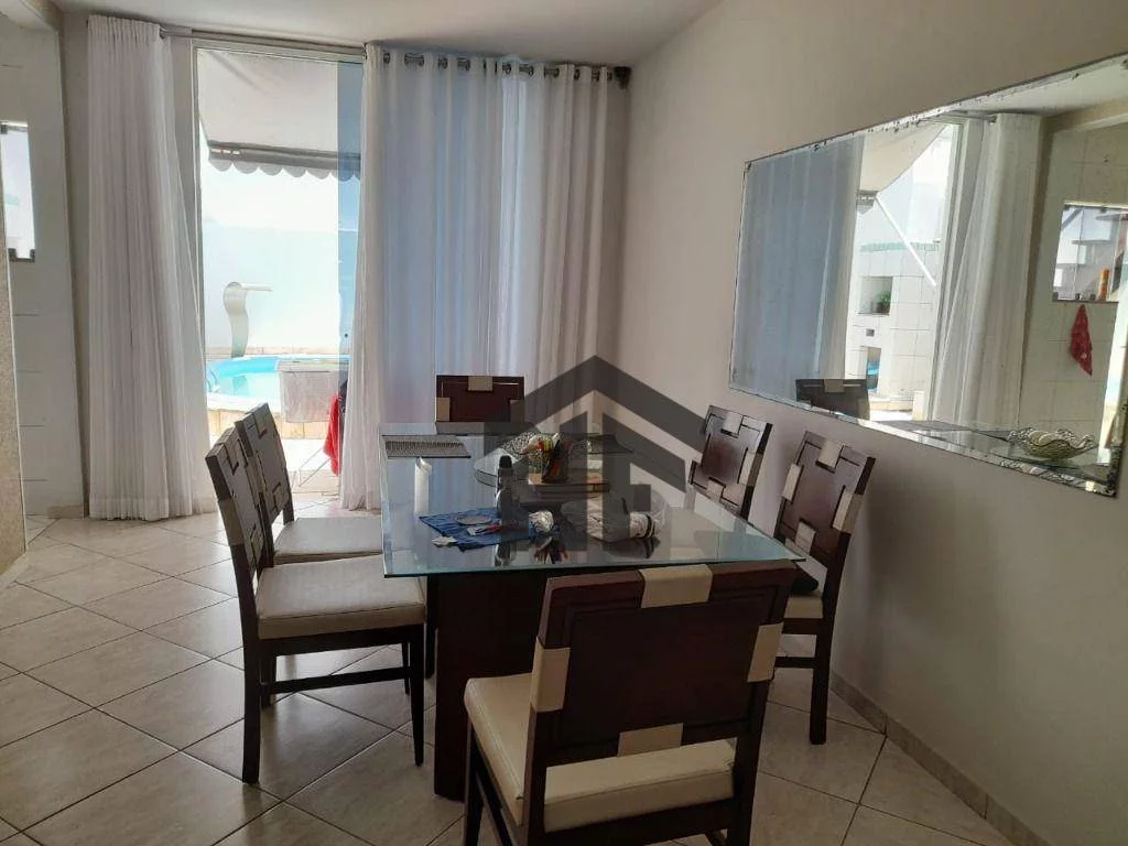 Casa com 3 Quartos à Venda, 221 m² em Boa Viagem - Recife