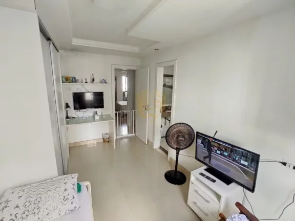 Imagem Apartamento de Luxo à Venda em Aracaju-SE no Bairro Jardins - 4 Quartos, 3 Suítes, 2 Salas, 5 Banheiros, 2 Vagas de Garagem, 153m². Condomínio LE BISTROL.