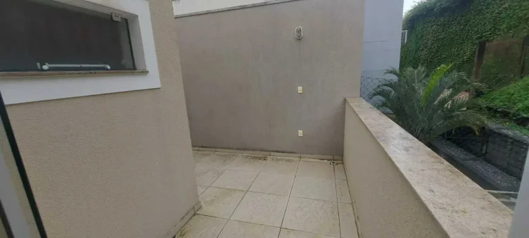 Imagem Casa com 5 suítes e 5 vagas na garagem na Praia dos Amores - Balneário Camboriú/SC
