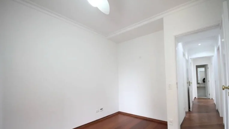 Imagem Ótimo Apto. no Klablin Rua Pedro Pomponazzi, localização excelente