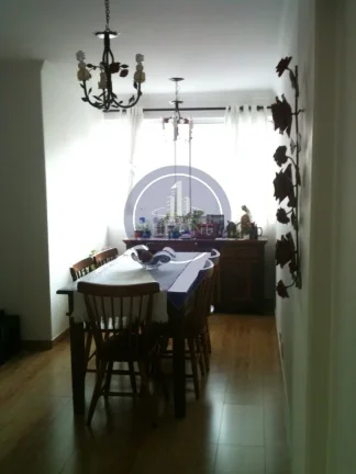 Imagem Oportunidade única: Apartamento à venda em Moema, São Paulo-SP! 2 quartos, 2 salas, 1 banheiro, 1 vaga, 96m². Venha conferir!