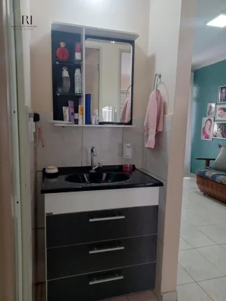 Imagem Casa com 2 quartos, 126m2, à venda