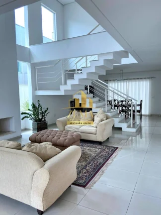 Imagem Sobrado Amplo, 04 Sts, excelente configuração e acabamentos, vila oliveira.