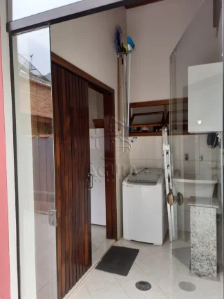 Imagem Linda casa no condomínio Pedra Verde a 150 metros da praia do Lázaro em Ubatuba!