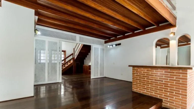 Imagem Casa no Res. ALPHA 3 - 380m²
