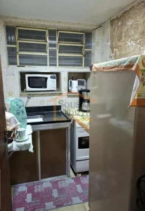 Imagem Salão com 105 m², sendo 60 m² de vão livre, conta com 2 banheiros, copa e 2 vagas de garagem. 

...