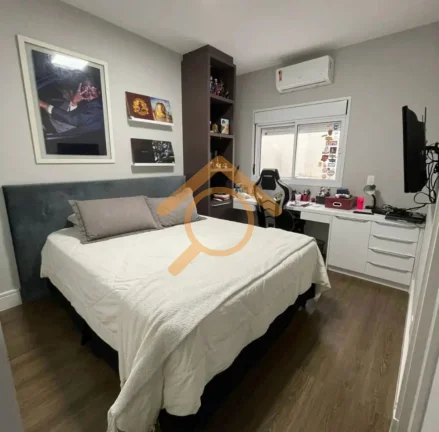 Imagem Casa em Condomínio de Luxo na Vila Cruzeiro - 4 Quartos, 2 Suítes, 2 Salas, 5 Banheiros, 3 Vagas de Garagem, 267m²