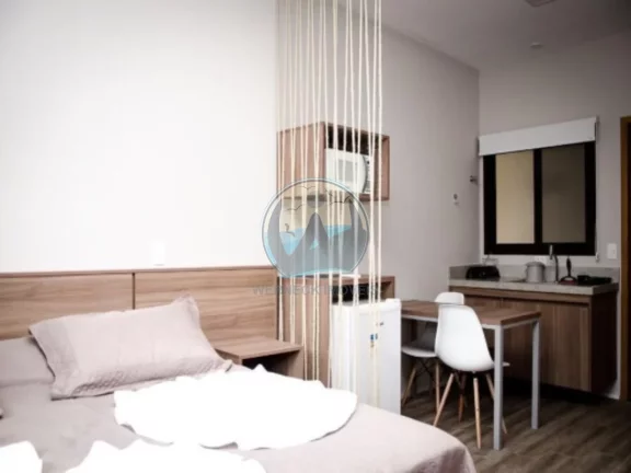 Imagem Flat à venda em Ubatuba-SP no bairro Lázaro, 1 quarto, 1 sala, 1 banheiro, 1 vaga, 25m². Venha conferir!