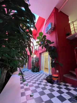 Imagem Imperdível casa à venda em São Paulo-SP, Jardim Paulistano: 3 quartos, 1 suite, 4 salas, 5 banheiros, 2 vagas, 275m²!