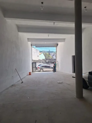Galpão Comercial para Locação em Barueri-SP, Jardim Belval - 2 Banheiros, 240m² de Área!