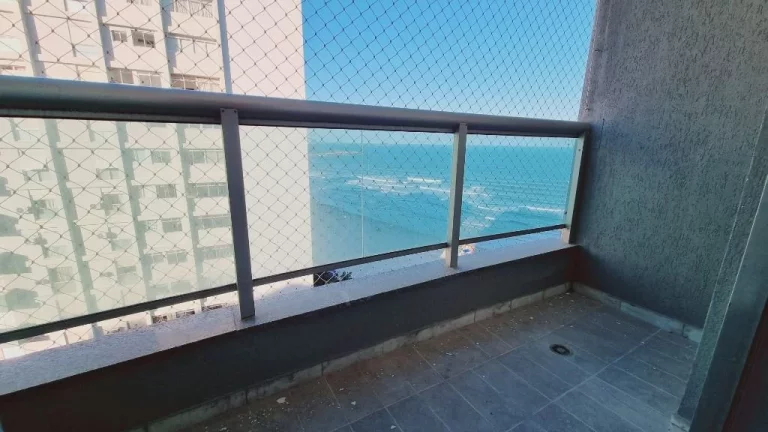 Imagem Apartamento com 5 dormitórios à venda, 170 m² - Pitangueiras - Guarujá/SP