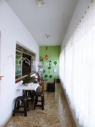 Imagem Venda, casa, Taquaral em Campinas.
Zoneamento ZC 2. 
A poucos metros da lagoa do Taquaral.
Fácil ac...