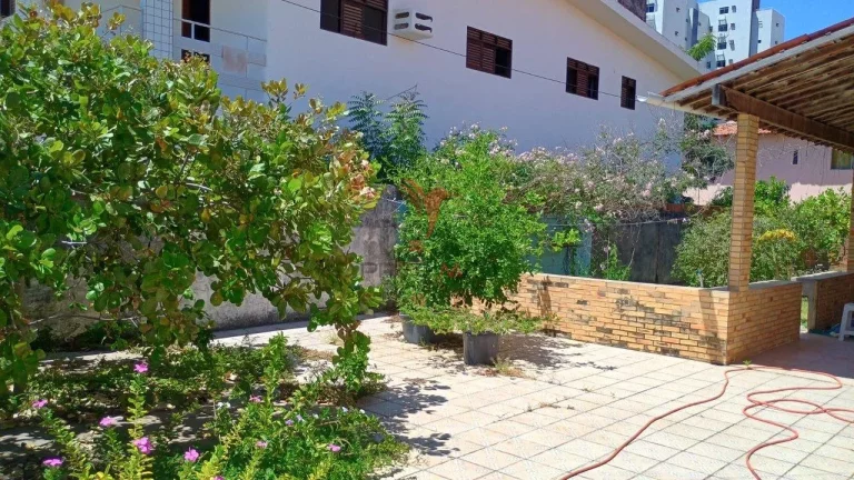 Imagem Casa com 4 vagas de garagem,em Oportunidade no Bessa, João Pessoa