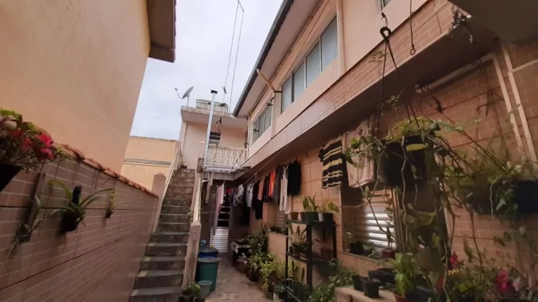 Imagem Casa com 3 dormitórios à venda, 219 m² por R$ 620.000,00 - Vila Romana - Poá/SP