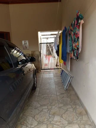 Imagem Vendo ou troco Casa de esquina no Jardim Botânico em São Pedro