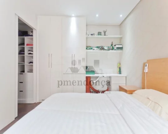 Imagem Apartamento em Perdizes com 4 suítes e 3 vagas, 216m²