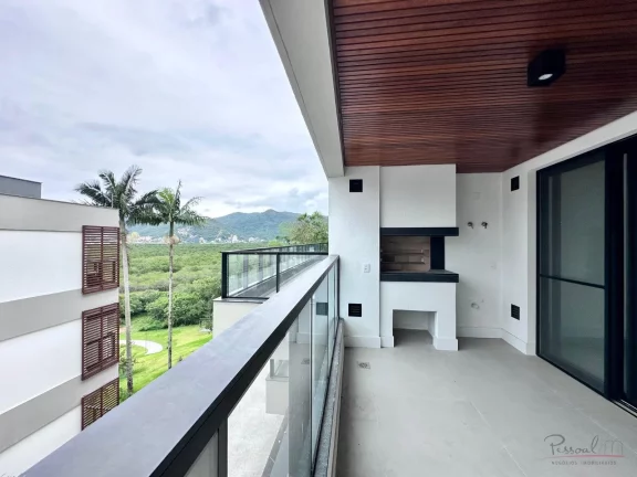 Imagem Apartamento exclusivo à beira-mar, localizado no prestigiado bairro João Paulo, em Florianópolis....