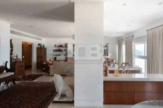 Imagem Cobertura à venda na Atlântica, 1.032m2, 5quartos, 3vgas, Frontal Mar.