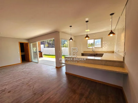 Imagem Casa à venda, 260 m² por R$ 1.490.000,00 - Albuquerque - Teresópolis/RJ