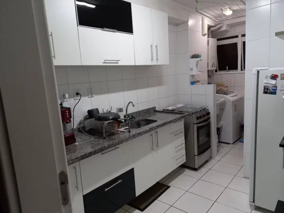 Imagem Apartamento com 2 dormitórios para alugar, 50 m² por R$ 1.942/mês - Parque Erasmo Assunção - Santo André/SP