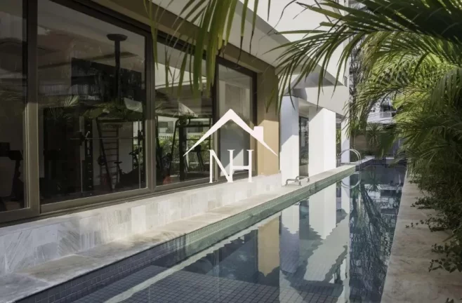 Imagem Studio de 44m com varanda envidraçada, ar condicionado, 1 vaga, área de serviço, sauna, salão de festas, piscina, deck, spa, fitness, churrasqueira