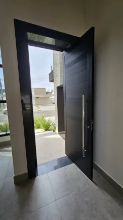 Imagem Casa Sobrado Atibaia - 360M², 4 Dorms, 4 Suítes, Lavabo, 4 Vagas, Lareira.