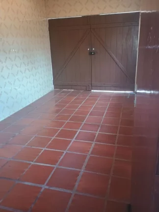 Imagem “Cansado de apertos? Descubra esse sobrado com espaço de sobra!”