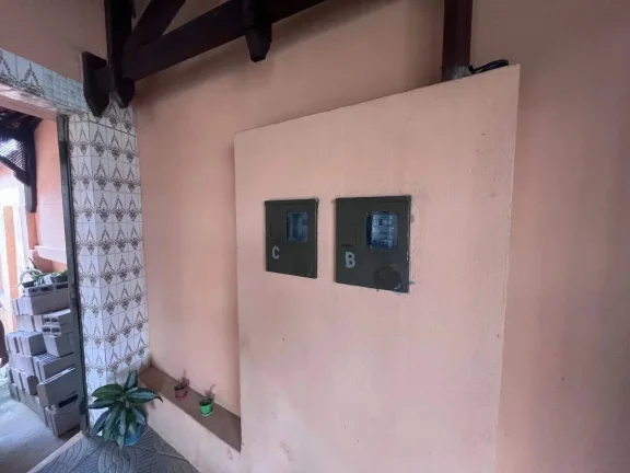 Imagem Casa à venda em Barbacena no Santa Efigênia com 3 kitnet com entrada independente