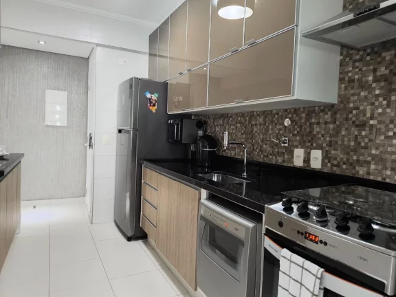 Imagem Apartamento pé na areia à venda em Riviera de São Lourenço - Módulo 8: 3 dormitórios, 2 suítes, 2 vagas, 128m². Varanda gourmet e vista para o mar!