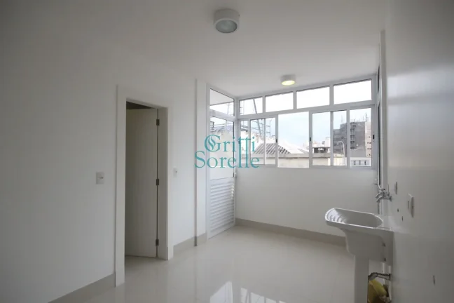 Imagem Cobertura Penthouse à Venda em Higienópolis - São Paulo/SP.