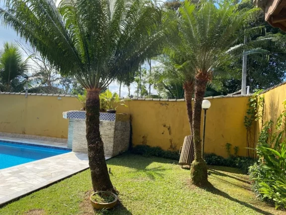 Imagem Sobrado com 5 dormitórios à venda, 375 m² por R$ 900.000,00 - Balneario Mogiano - Bertioga/SP